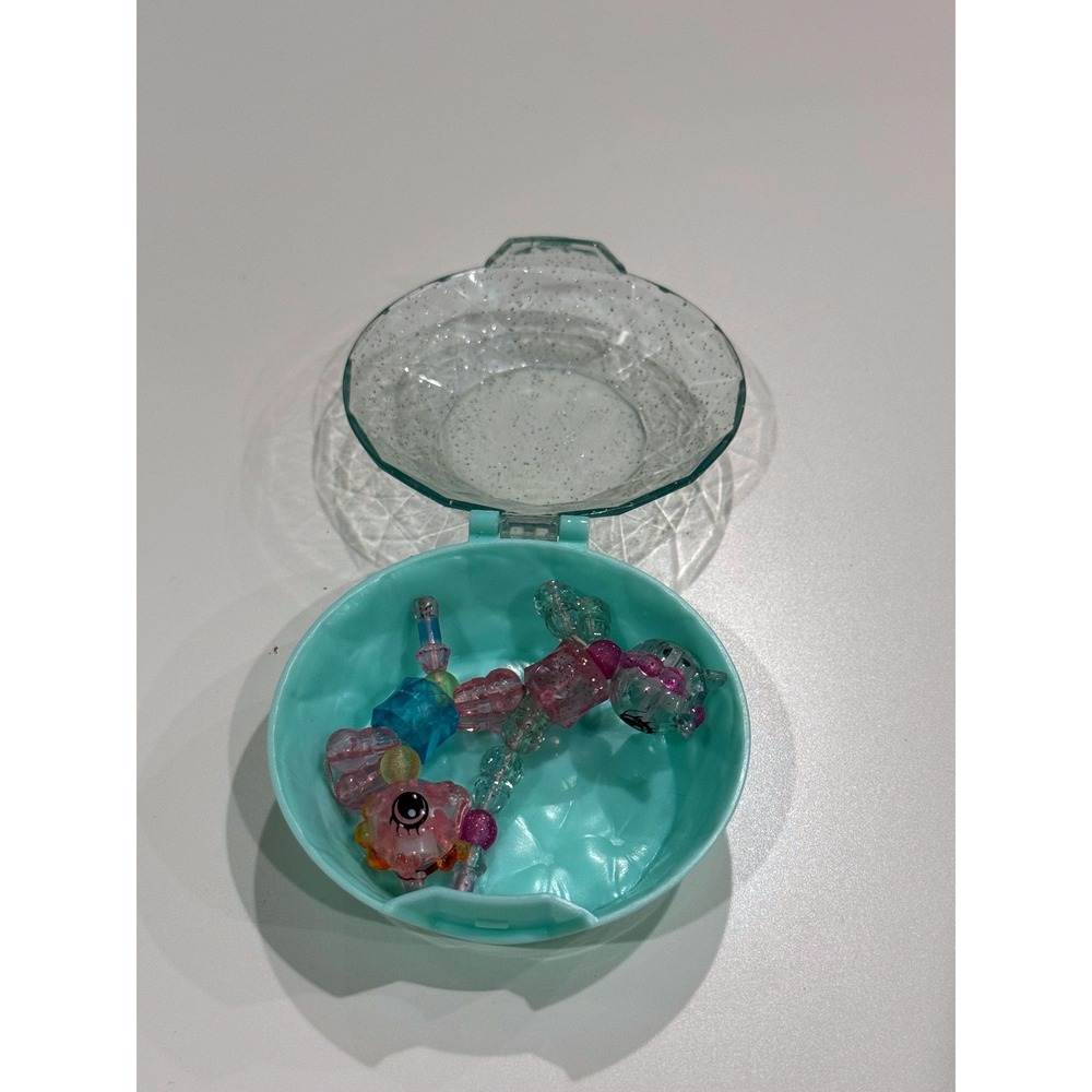 Twisty Petz Beaded Collectible Animals with‎ Glitter Clamshell Case Teal Pink
